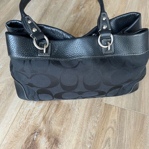 EUC Coach black monogram satchel - Picture 7 of 10